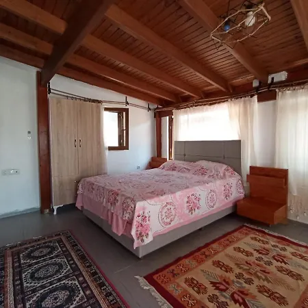 Kaştaki Eviniz * Kaş